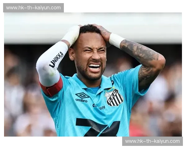 绿茵之巅的桑巴史诗：当桑托斯的白色狂想遇上弗鲁米嫩塞的里约浪漫