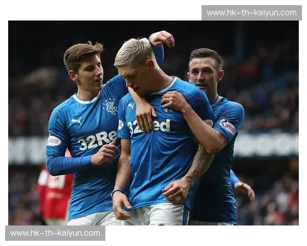 凯恩vs.温特沃斯：英伦足球的巅峰对决与传奇荣耀